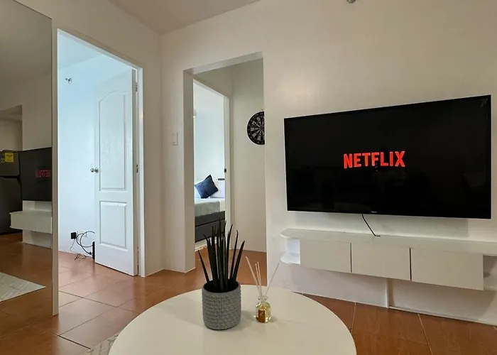 Modern Minimalist Luxe Retreat 2 Bedroom With Parking Apartment
