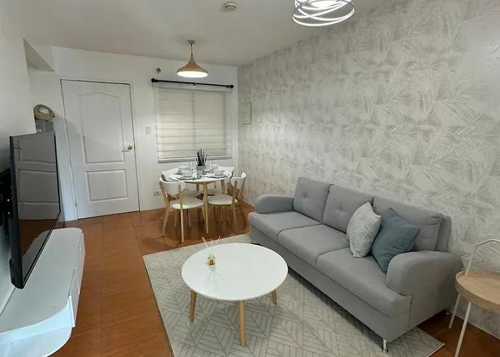 Apartment Modern Minimalist Luxe Retreat 2 Bedroom With Parking Manila
