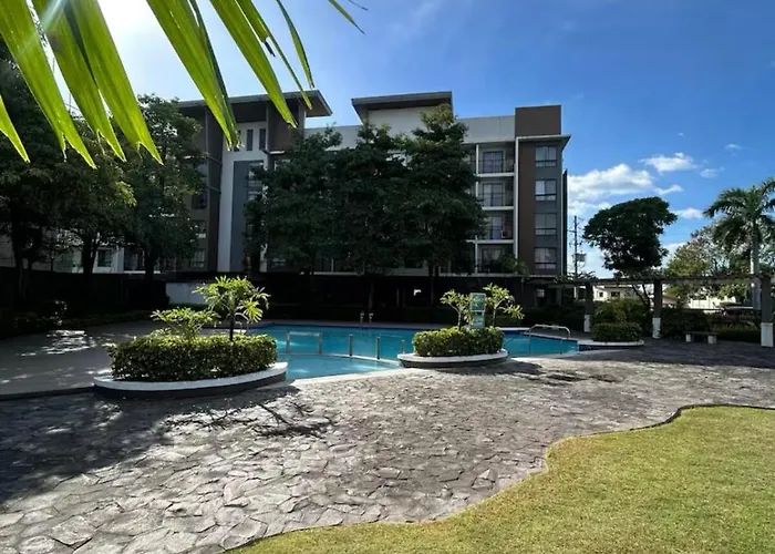 Apartment Modern Minimalist Luxe Retreat 2 Bedroom With Parking *