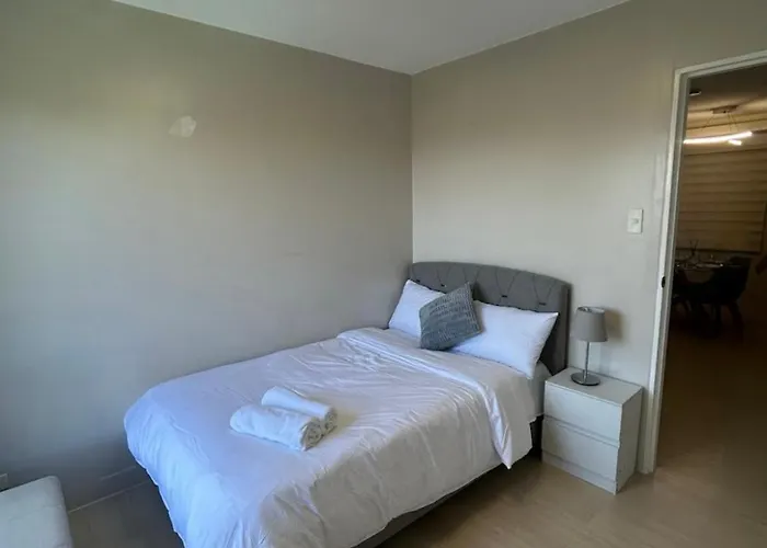 Modern Minimalist Luxe Retreat 2 Bedroom With Parking Manila