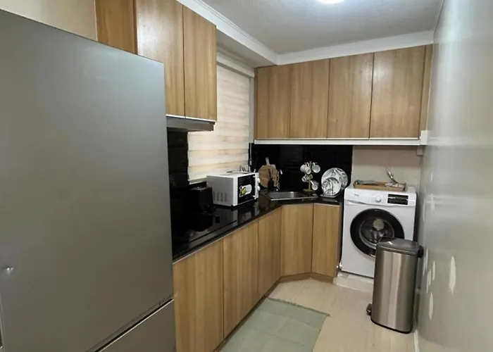 Modern Minimalist Luxe Retreat 2 Bedroom With Parking * Manila