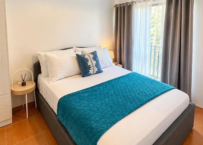 Modern Luxe 2 Bedroom Free Pool Access Parking And Netflix Apartment